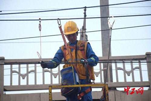 以武會友，錘煉意志——41名接觸網施工人員的特殊“網絡工程”